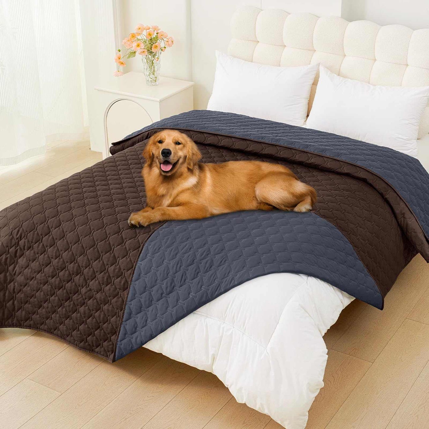 Velvet Shield Blanket — Waterproof Reversible Comfort Cover for Dogs and Cats
